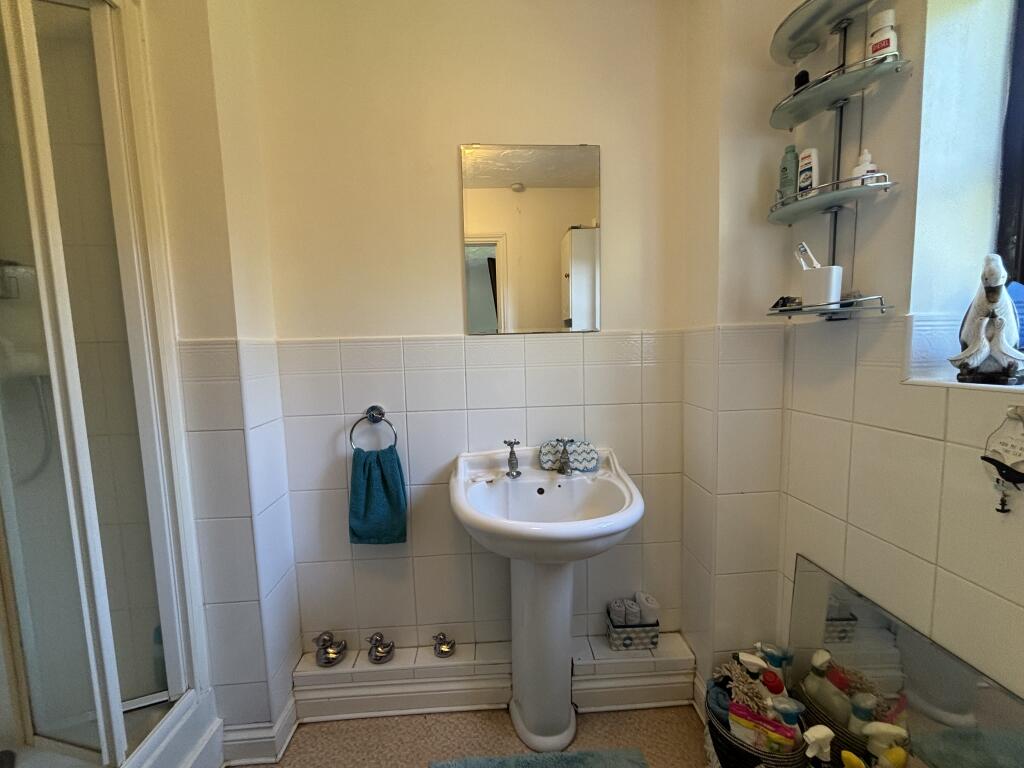 En-suite Bathroom