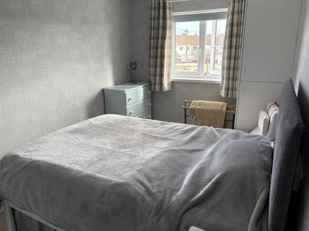 2nd Bedroom.jpg