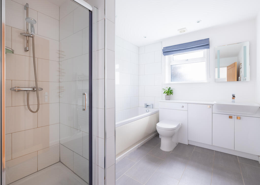 67b5ee2324103_High Croft-4