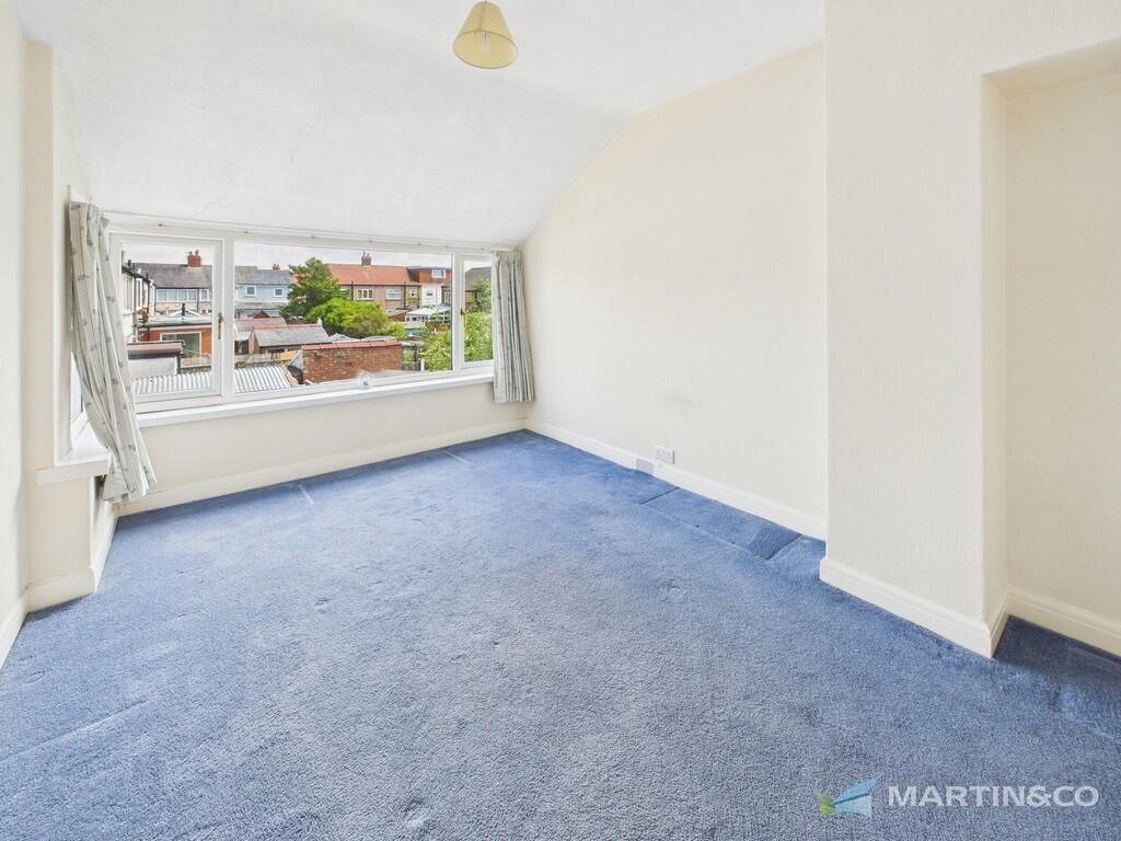 CAM02318G0-PR0464...