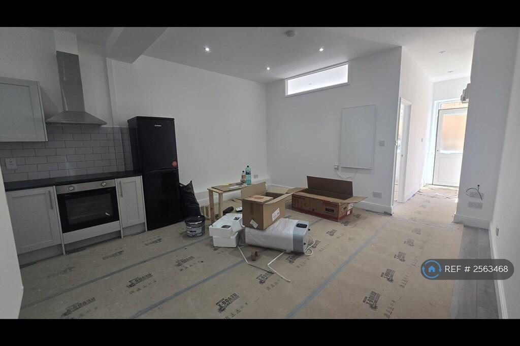 Flat 1 Kitchen Diner