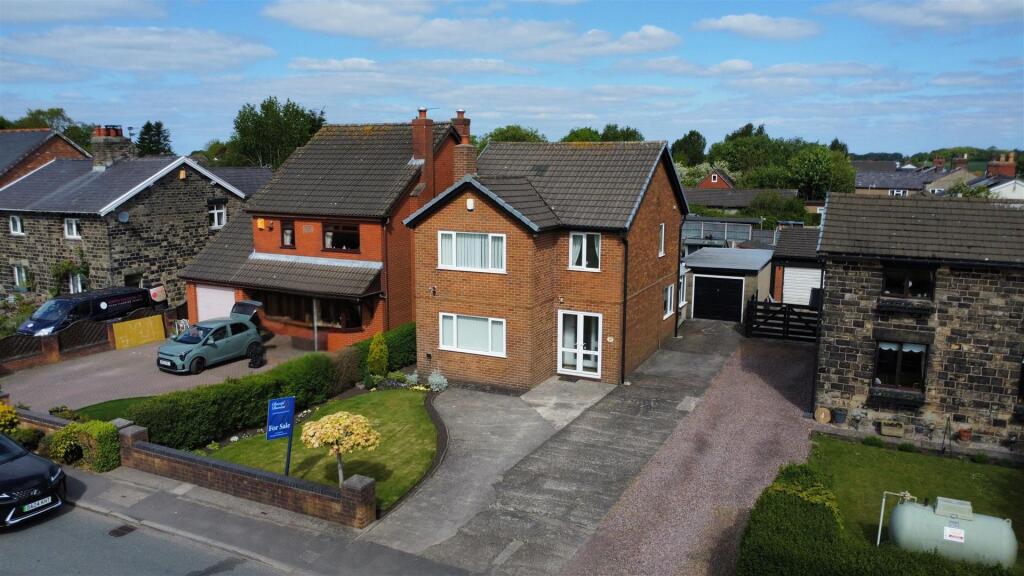 Moss Lane For Sale