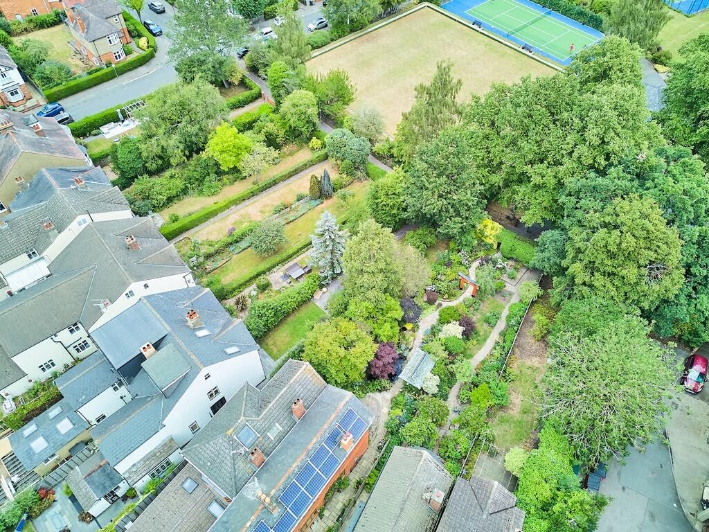 Edward Knight 202...