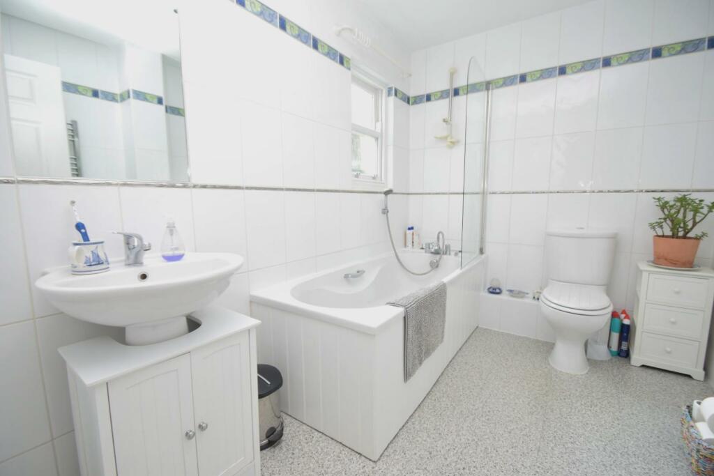 01323 737373