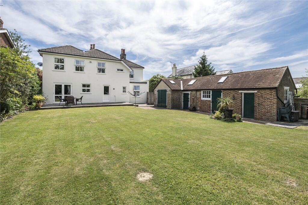 Garden &amp; Old Stable