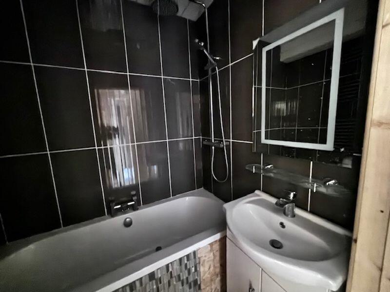 First Floor Bathroom