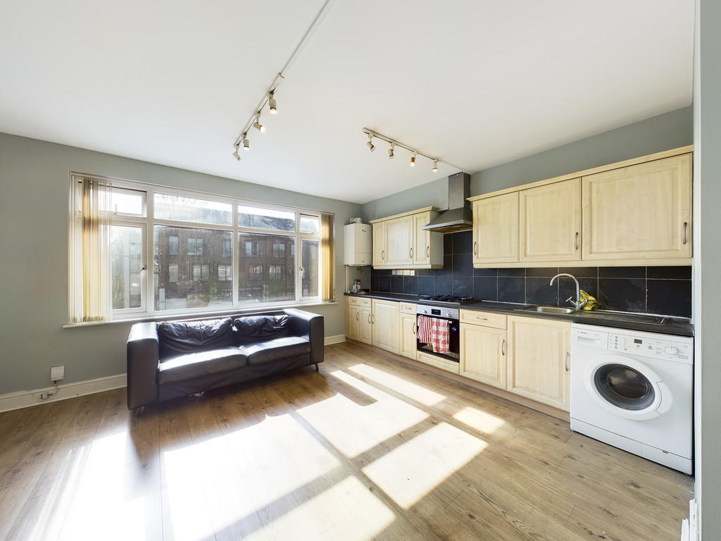 Living room/ Kitc...