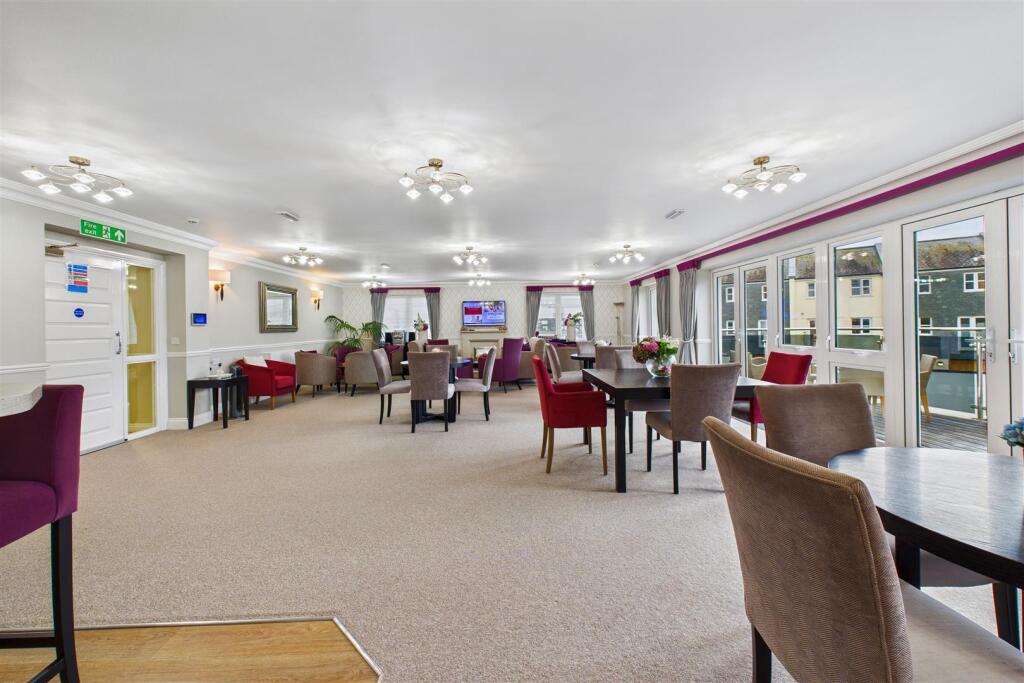 Communal Lounge