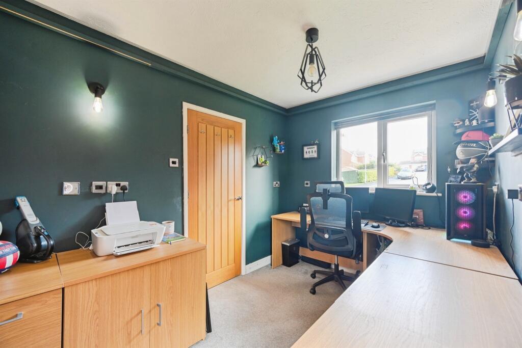 Study / Reception Room: