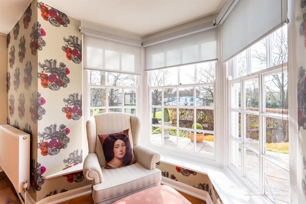 59 Front Street Whitburn-32.jpg