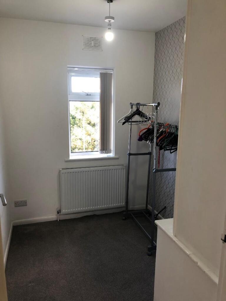 Bedroom 3.jpg