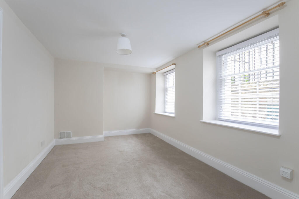 Flat 1, 16 St Geo...