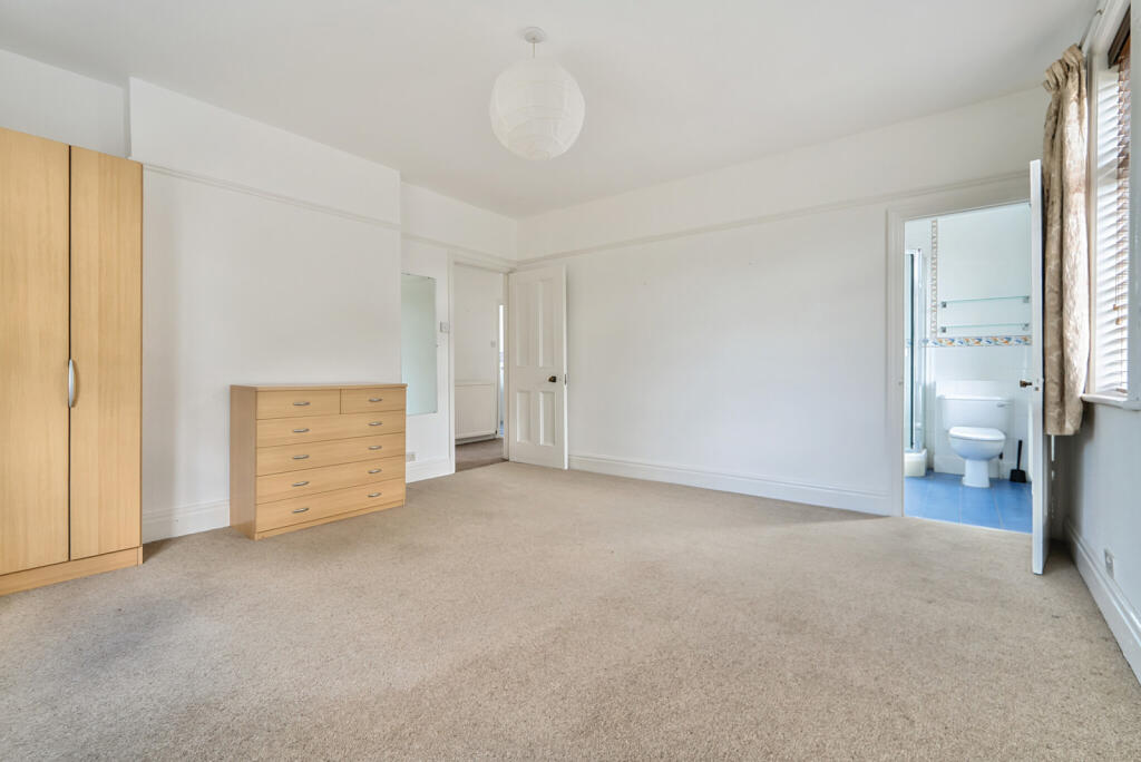 1333985-8-6891fee...