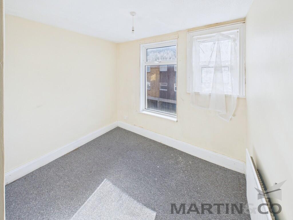 Flat 2 - Bedroom ...