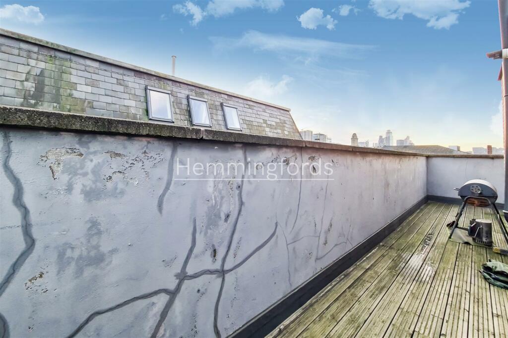 3_Terrace-0.jpg