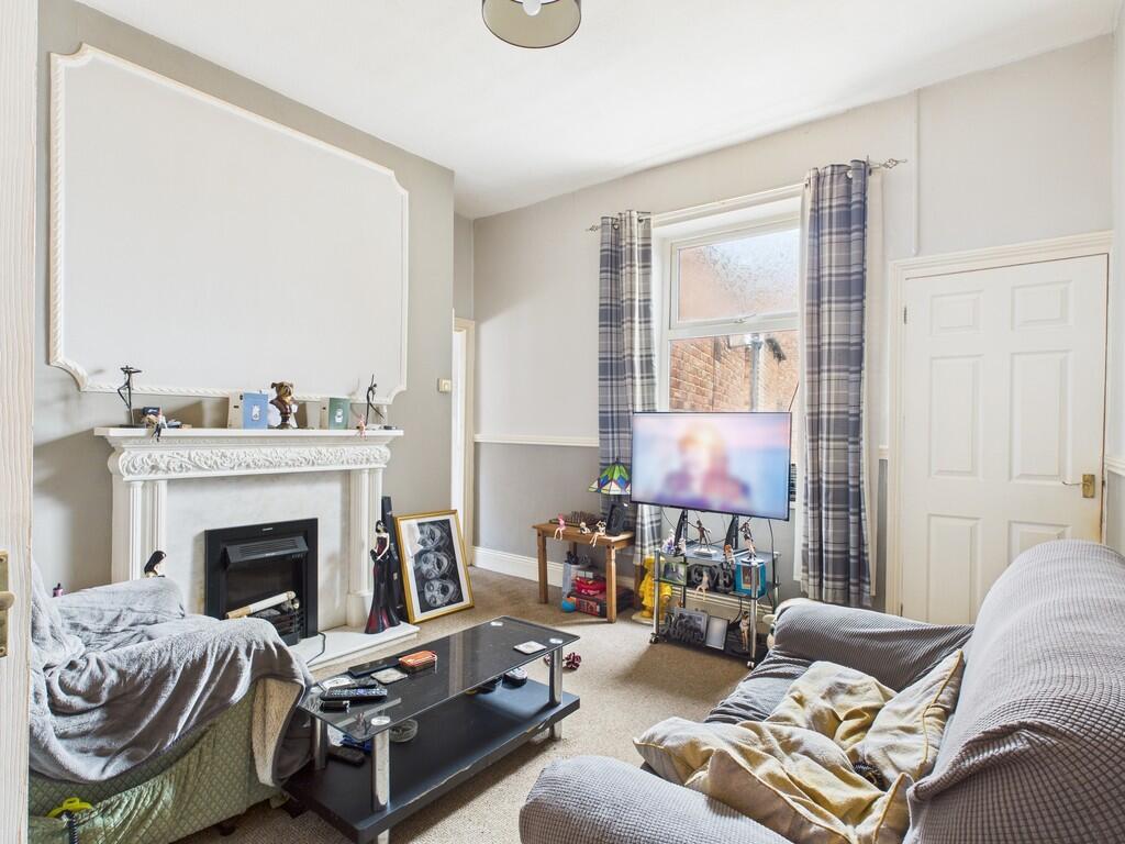 CAM01476G0-PR0515...