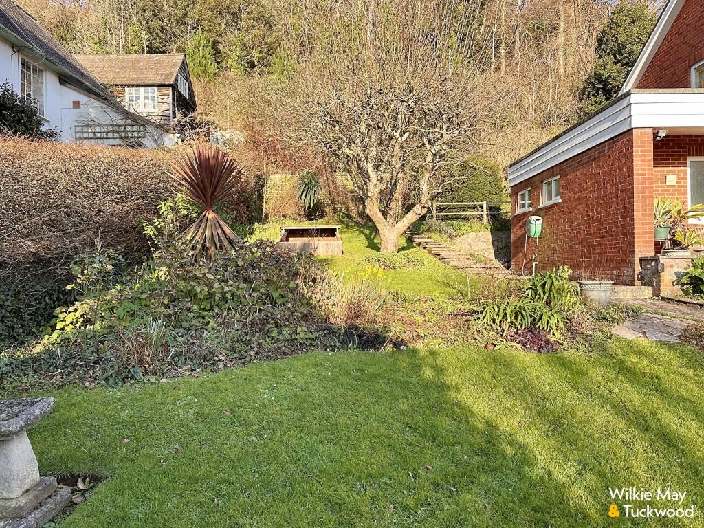 Side garden