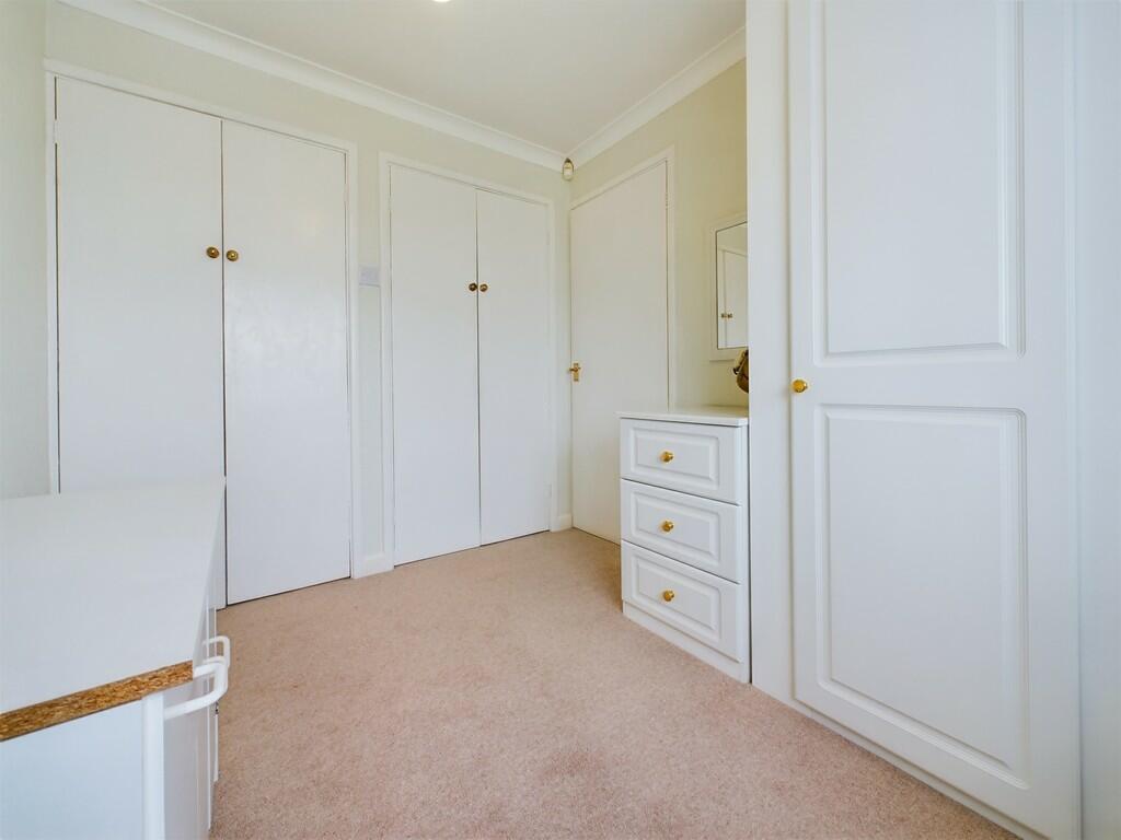 CAM02059G0-PR0184...