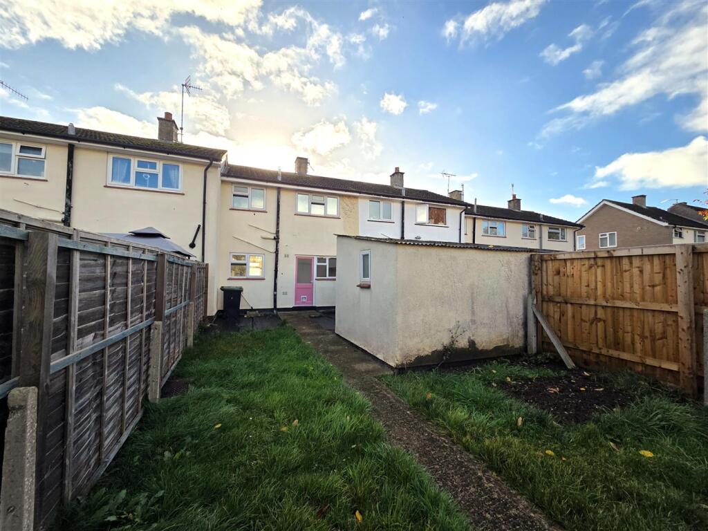 43 Newcroft - Rear.jpg