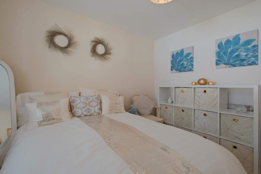 035-3 Burnhead Gardens Carluke ML8 4QL.jpg