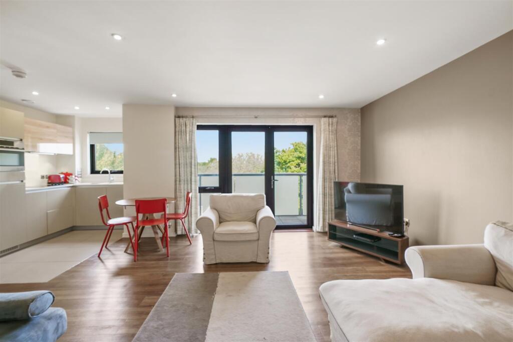 53 Williams Way - eV3uVUoPb3p1arrN0R6H.jpg