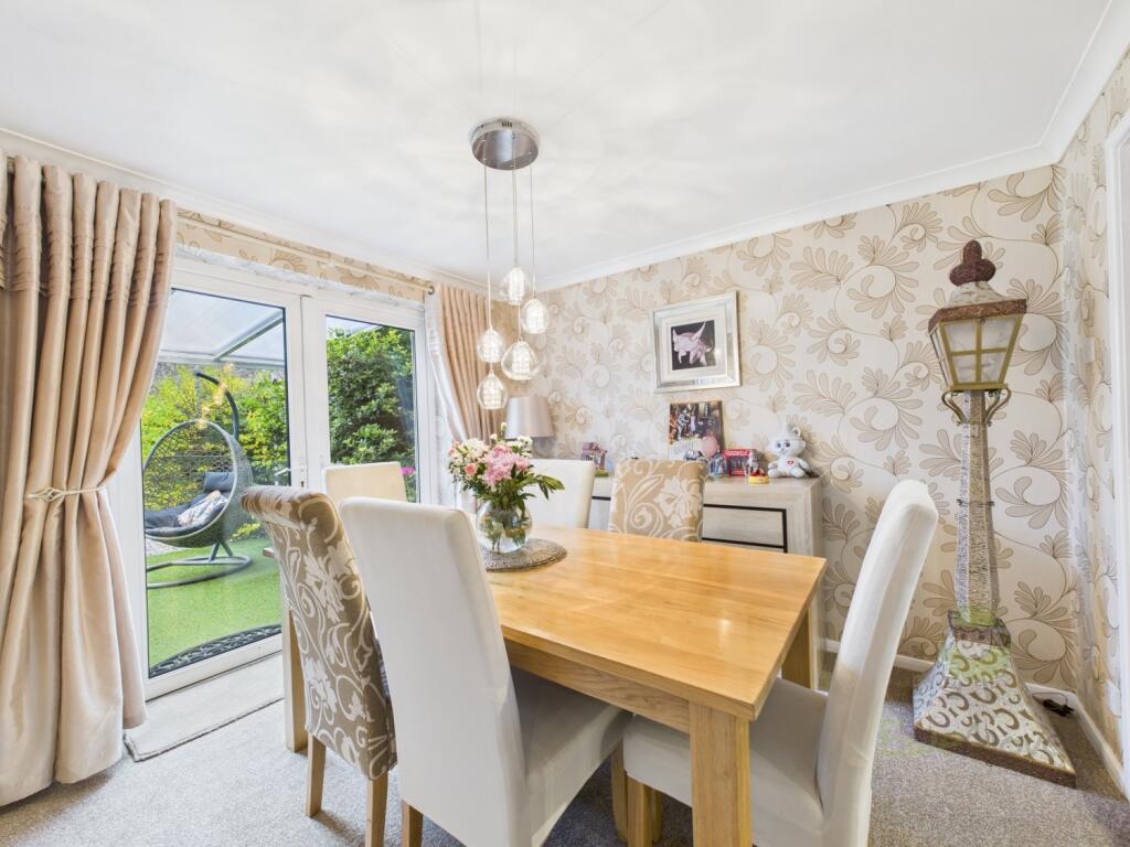 CAM05477G0-PR0013-STILL016