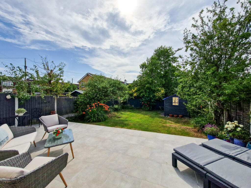 West Facing Rear Garden