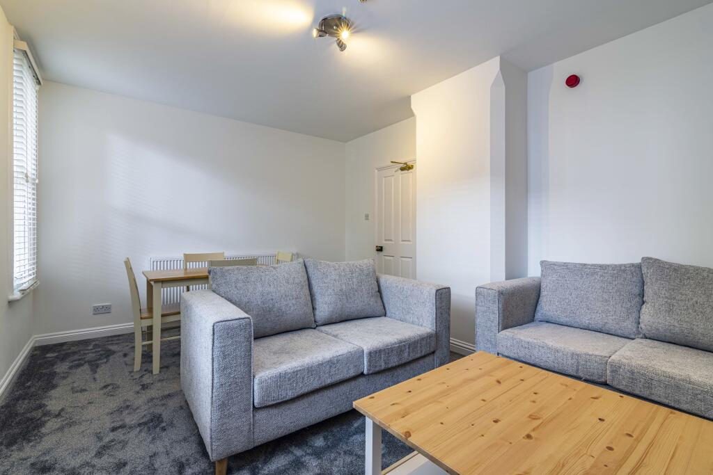 10-12DouglasRoad-49