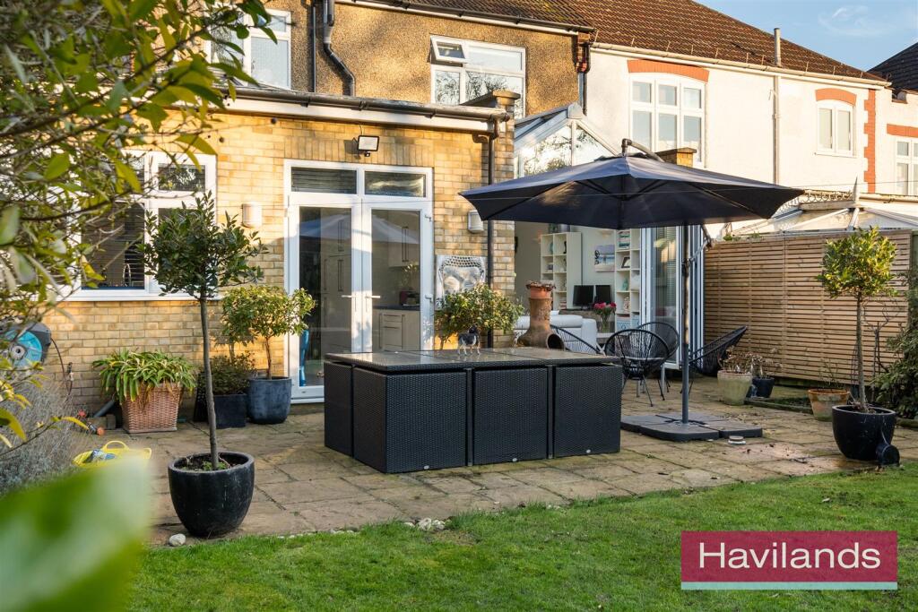 Hillfield Park-21.jpg