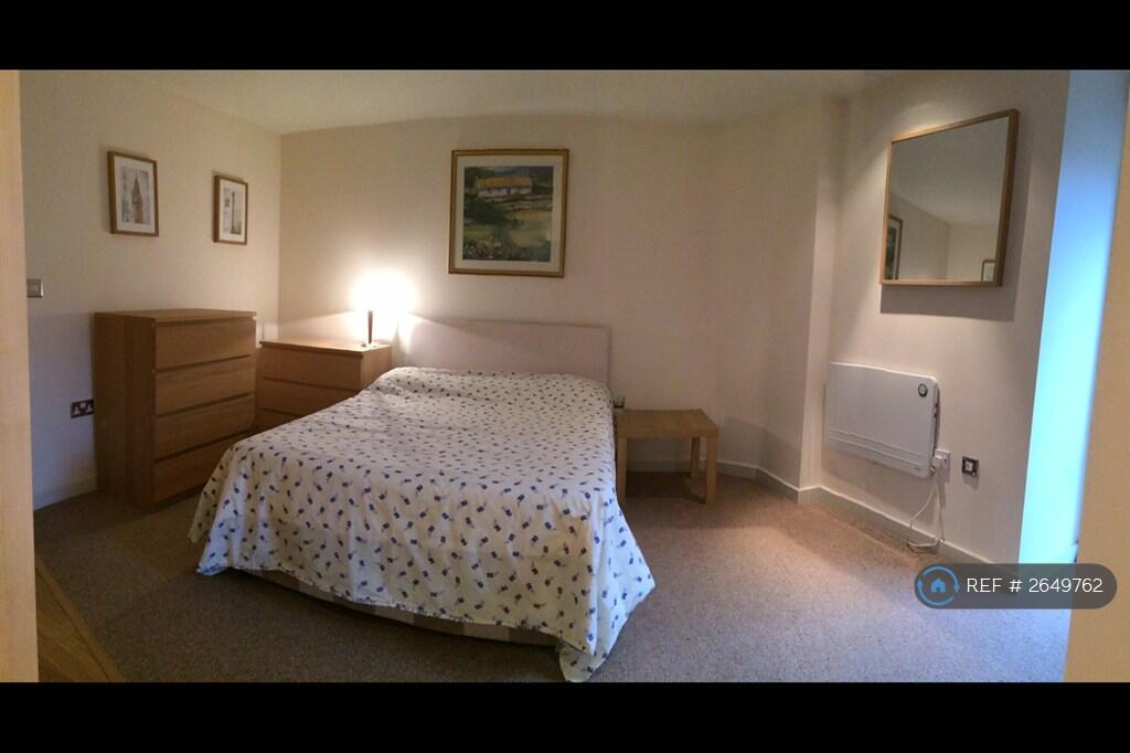 Good Sized Bedroom