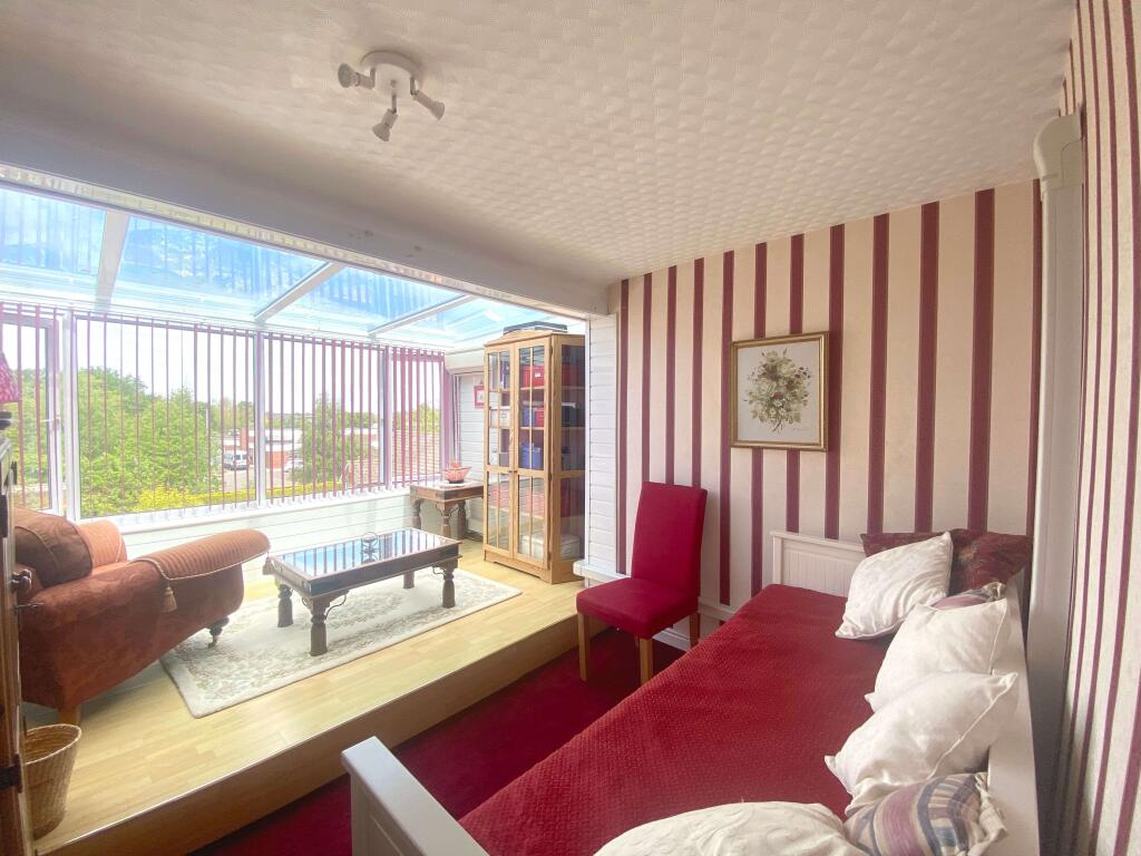 Bedroom 5/Sun Room