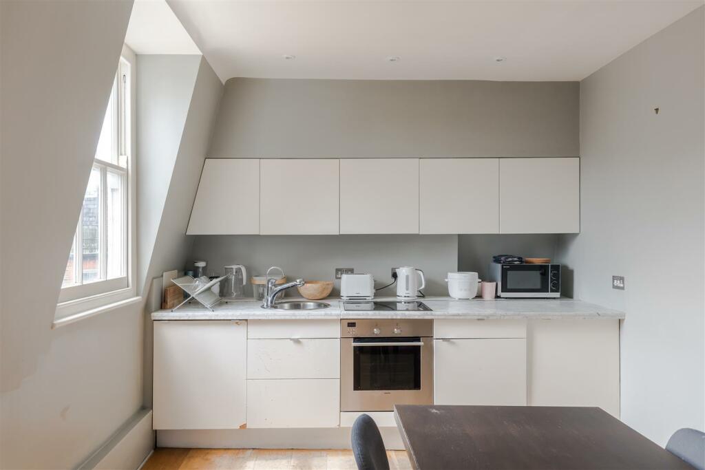 10, 9 Hanson Street-7.jpg