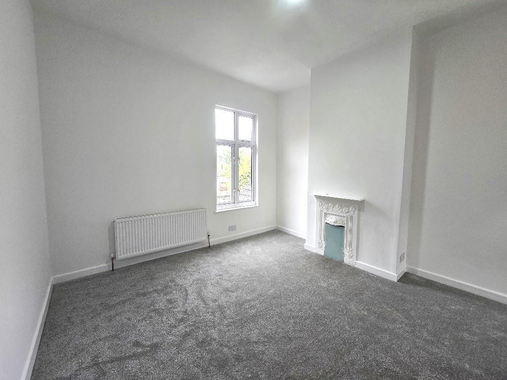 Bedroom Rear .jpg