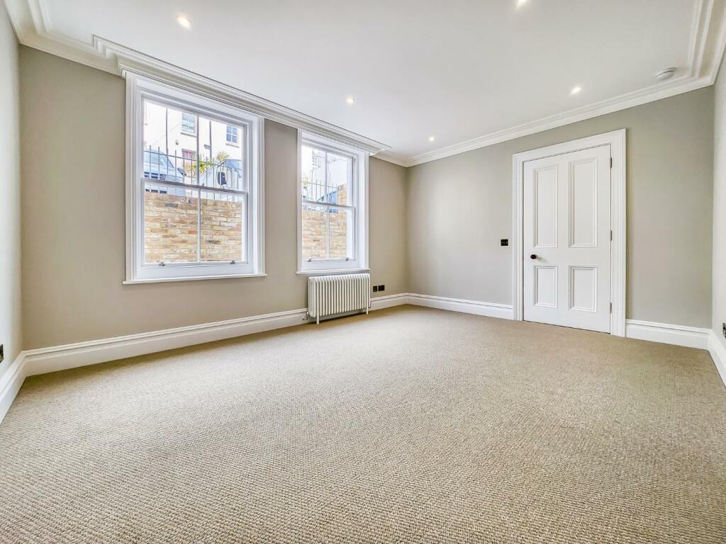 SHOW FLAT