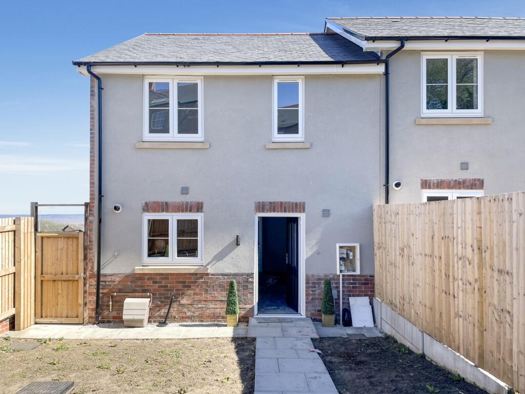 Rear-Garden
