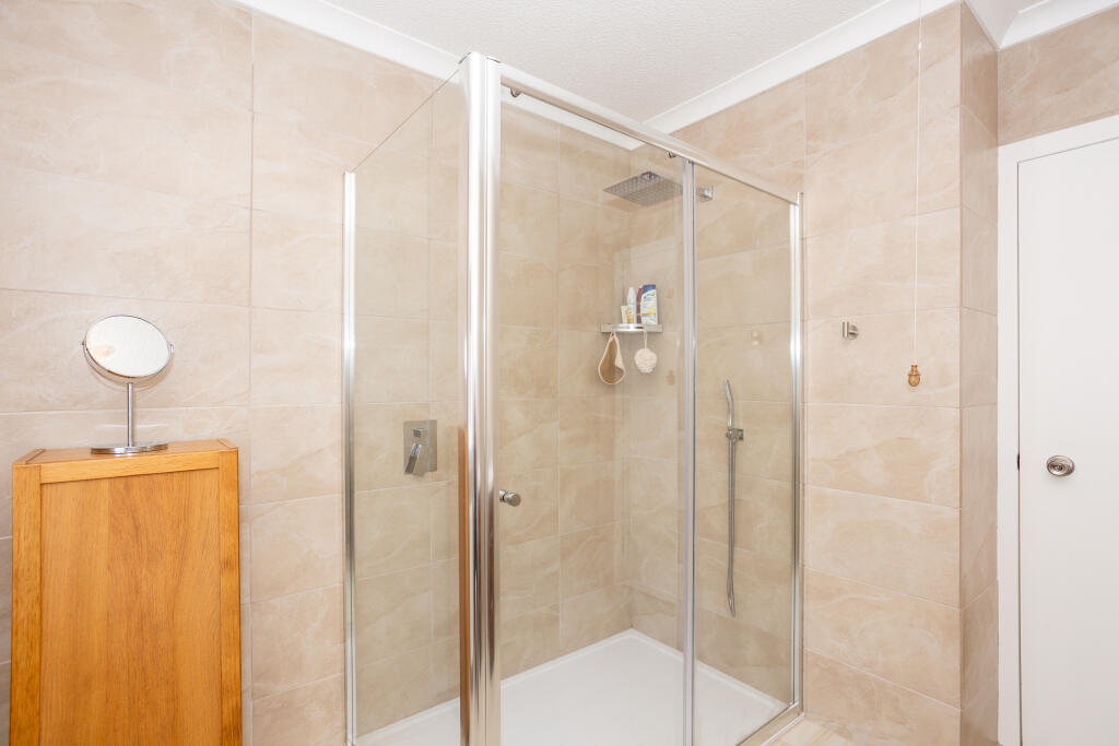 Family Shower Room