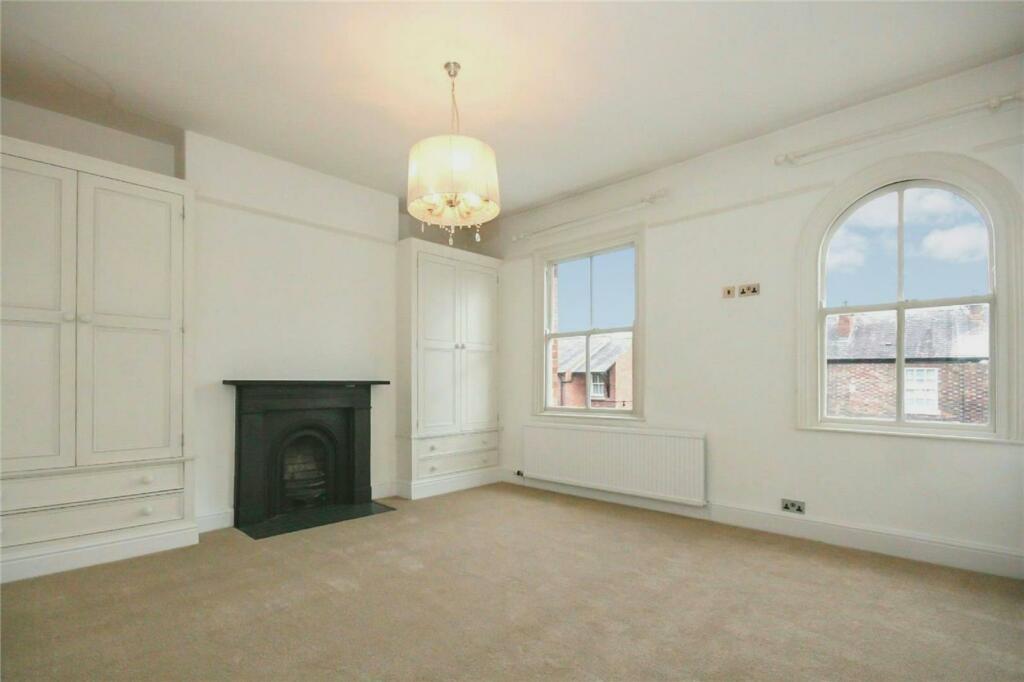 Principal Bedroom