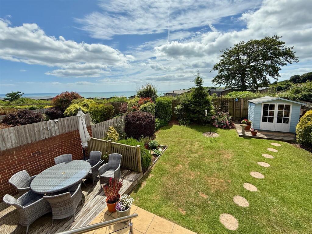 Garden &amp; Views.JPG