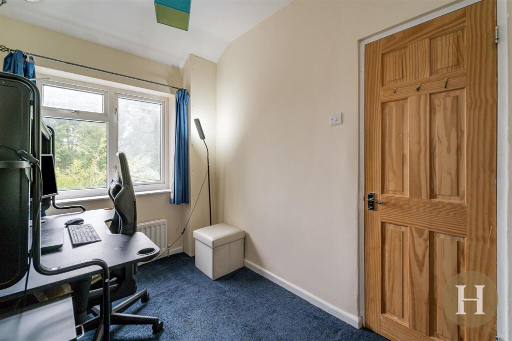 Hadleigh Estate Agents-13.jpg