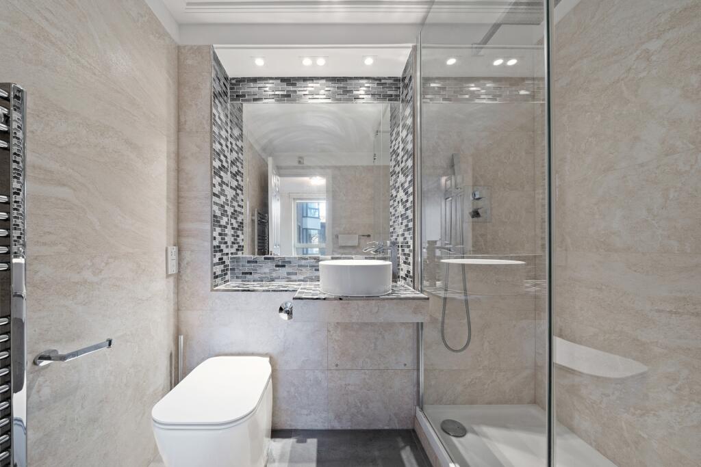 Ensuite to Second Bedroom