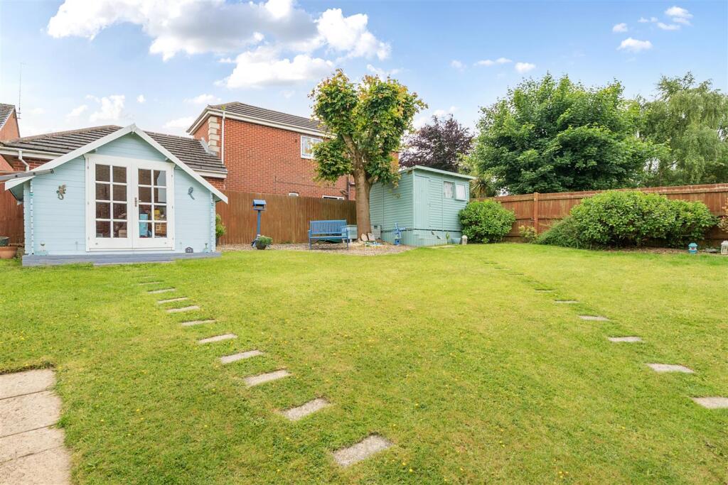 17 Harebell Close