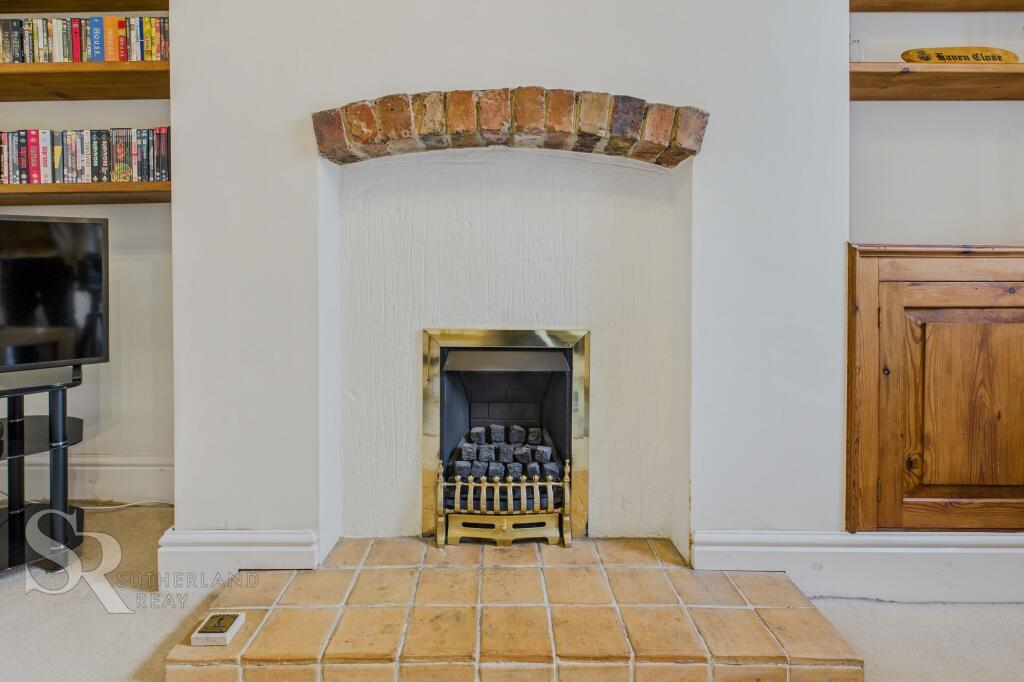 Lounge Gas Fireplace