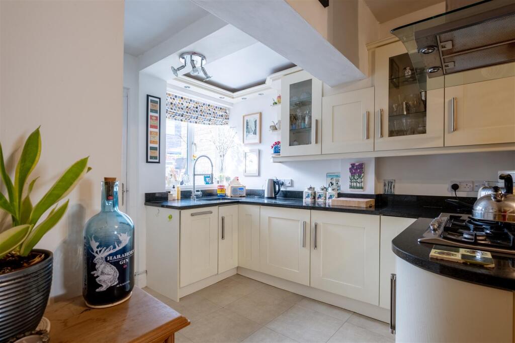 11 Edna Terr GEA-9.jpg