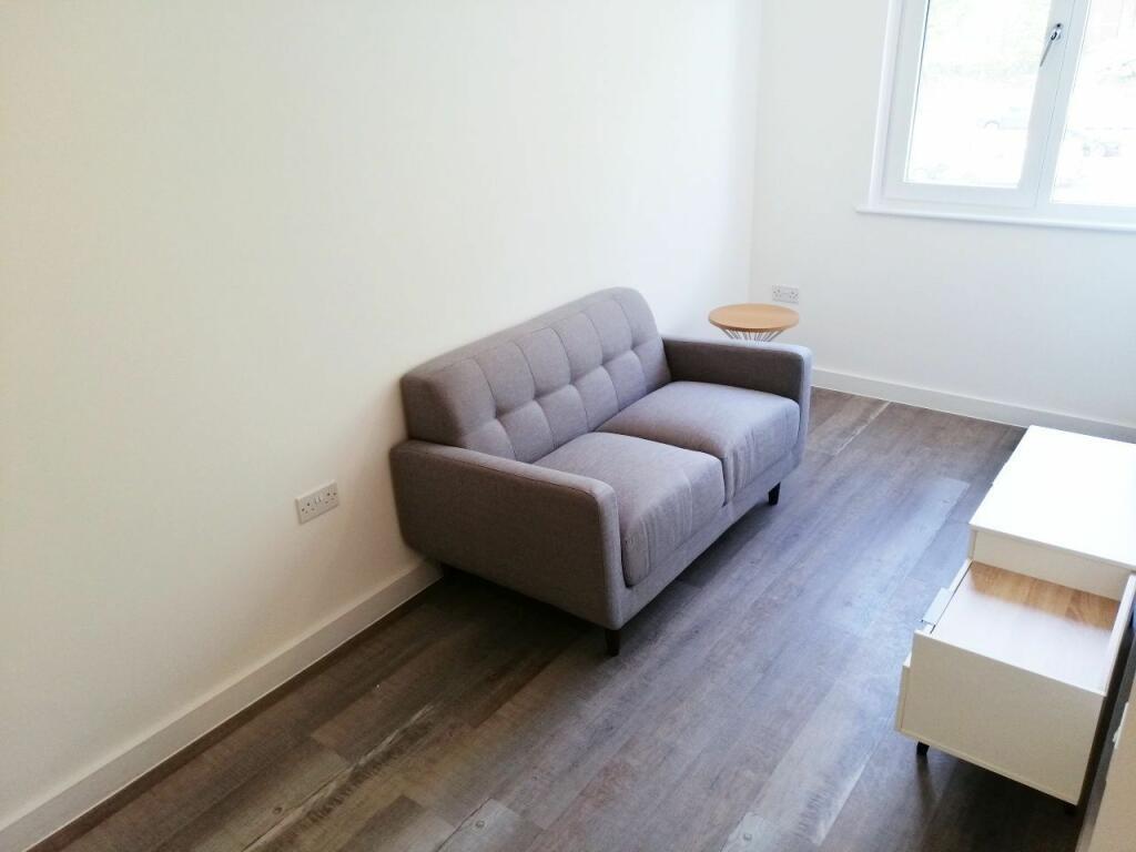 1 Bed flat on Sunderland Rd SE23