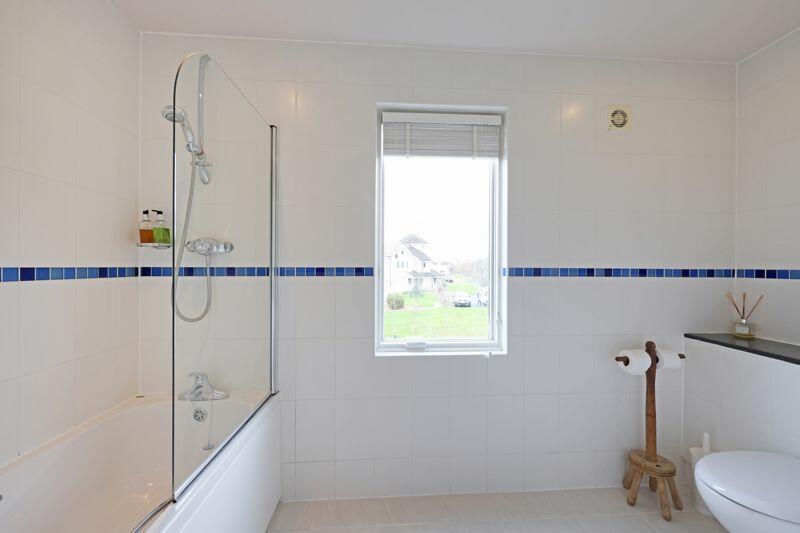 Family bath/shower room