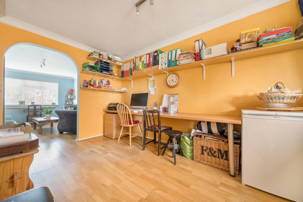 1294437-12-68431c...