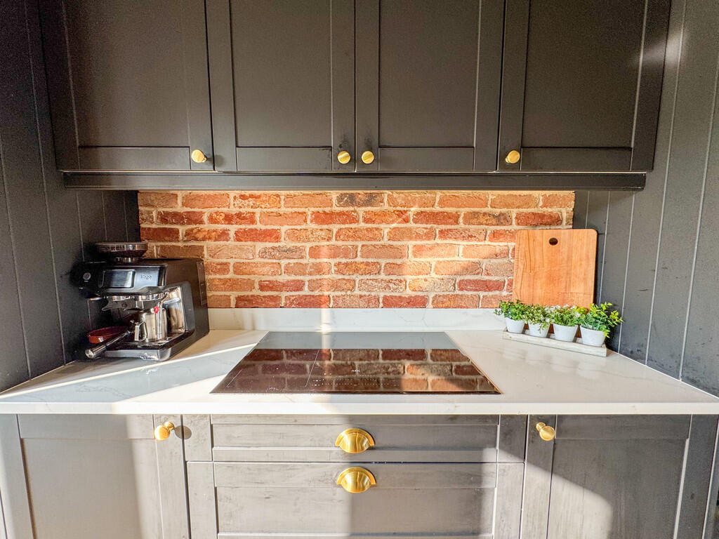 feature kitchen