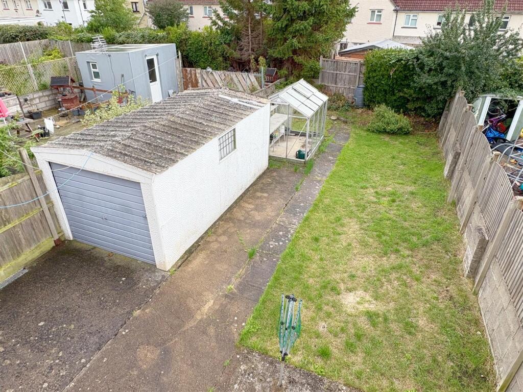 View over garden to rear.jpg