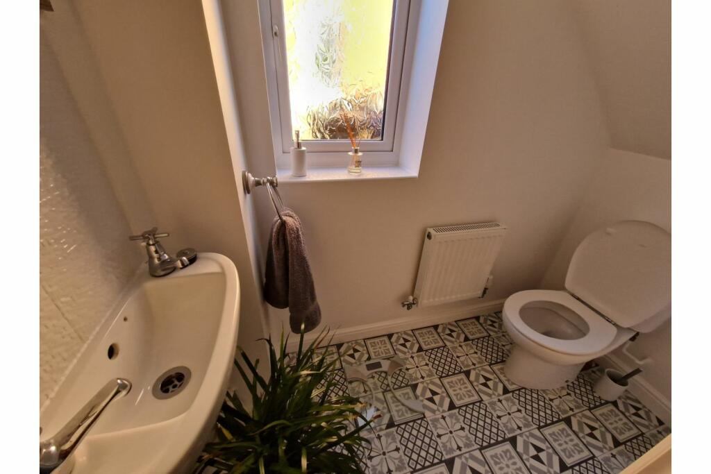 Downstairs Bathroom