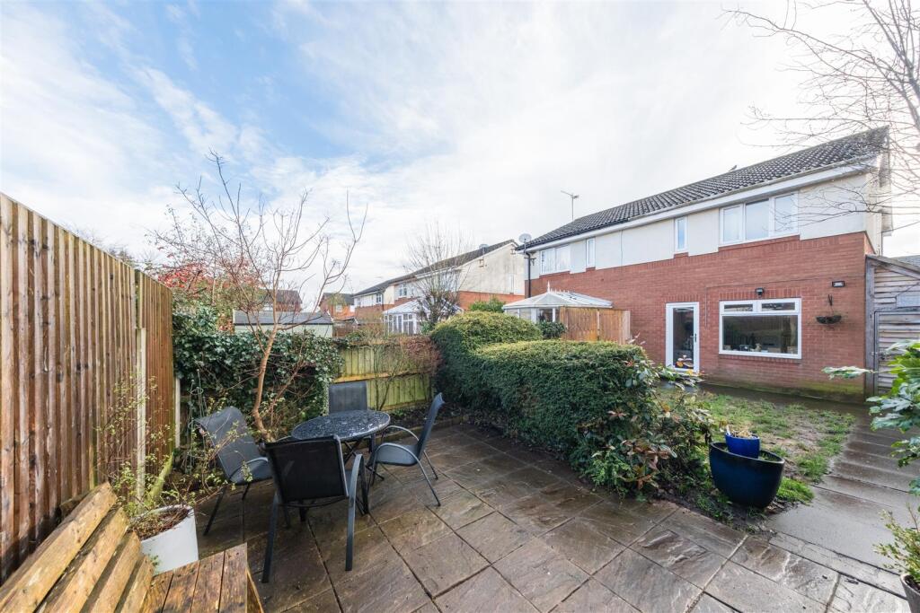 68 The Beeches-024.jpg